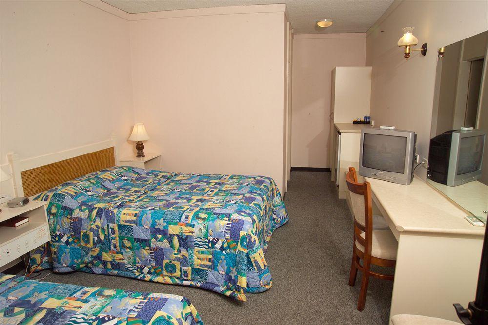 Econo Lodge Dockside Glenelg Adelaïde Extérieur photo
